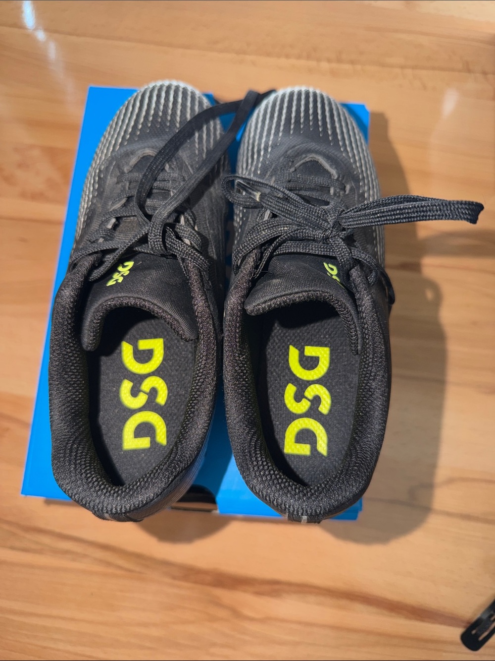 DSG Kids's 13.0 Soccer Cleats - Picture 5 of 8